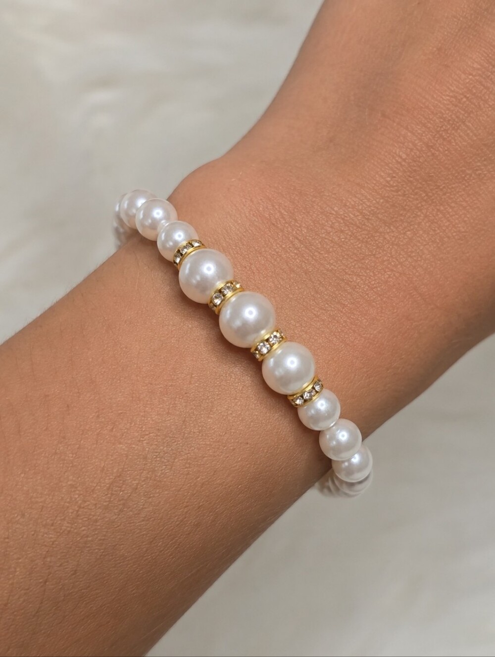 Elegant White Faux Pearl Bracelet Gold Rondelle Spacer Beaded Stretch Fit